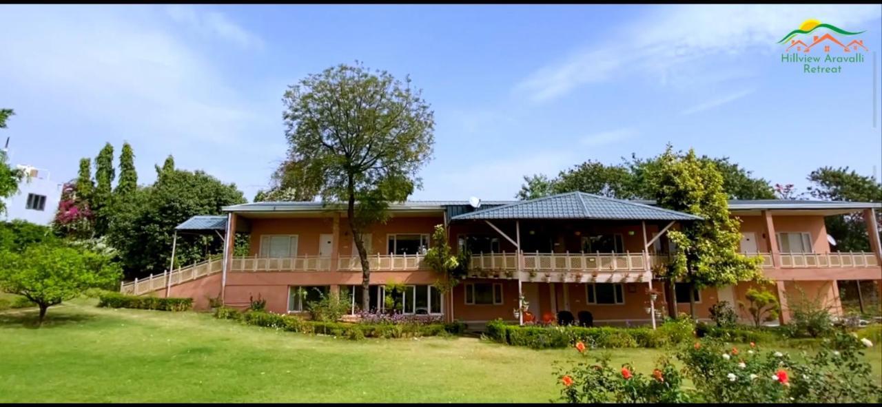 Вілла Aravali Hill View Estate Ґурґаон Екстер'єр фото